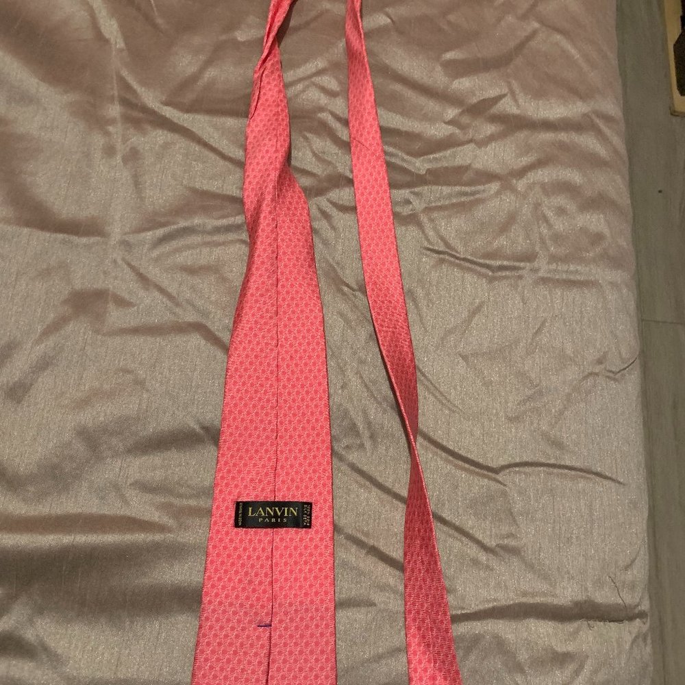 Lanvin Paris pink wide neck tie 100% silk
